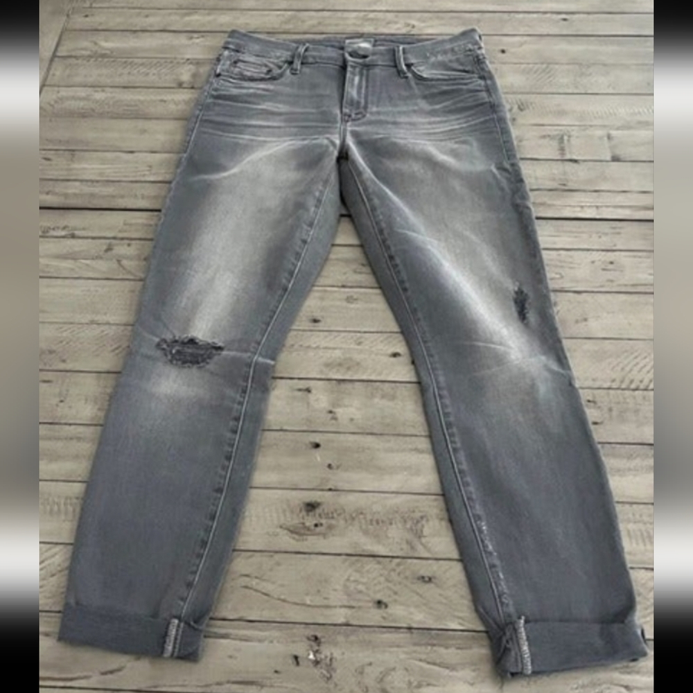 Mother Denim Looker Ankle Fray